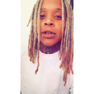 Meet your Posher, Jay smilez